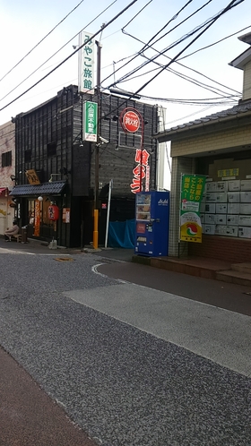 ⑦みやこ旅館の看板の路地を入る