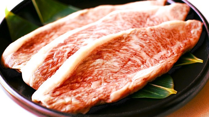 【食べて応援／地元氷見産食材】人気の富山ブランド極上氷見牛ステーキと旬の富山食材を愉しむ