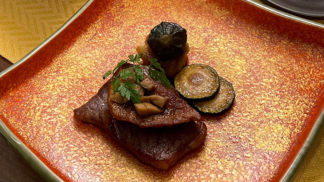 【食べて応援／地元氷見産食材】富山ブランド・極上氷見牛がメイン（フィレステーキ・しゃぶしゃぶ付）