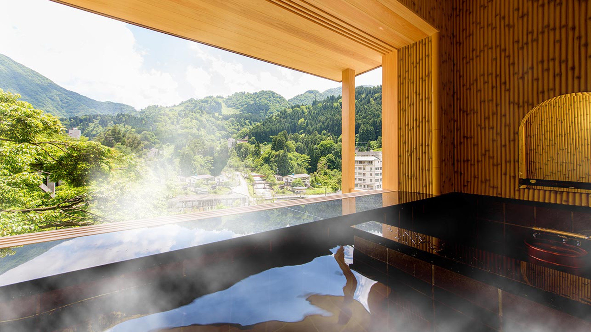 人気の露天風呂客室と富山の旬菜美味　宇奈月温泉サン柳亭