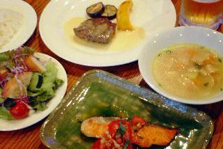 お食事（洋食例）