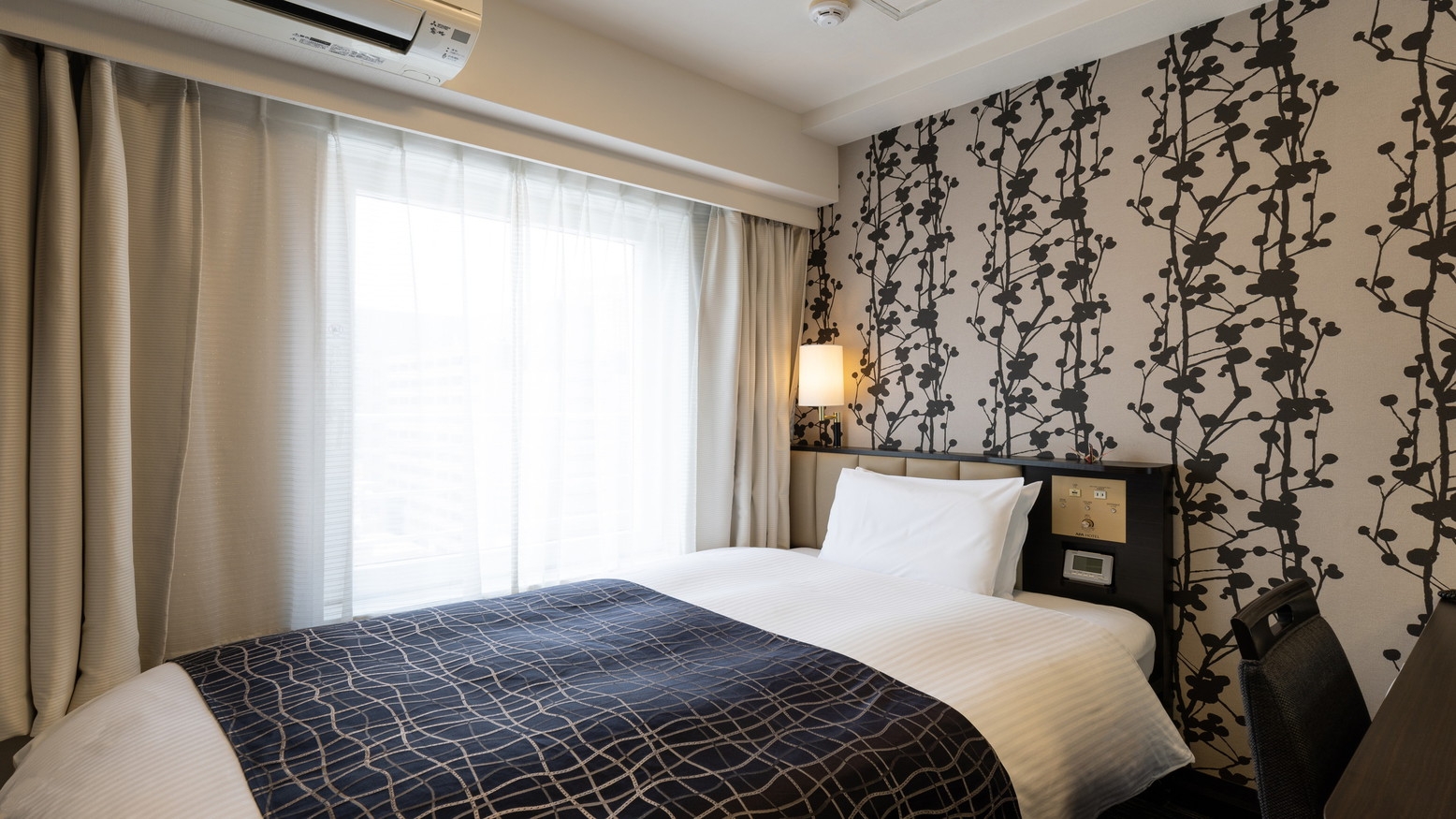 【素泊まり・連泊不可】室数限定お試しプラン【アパ社長カレープレゼント】