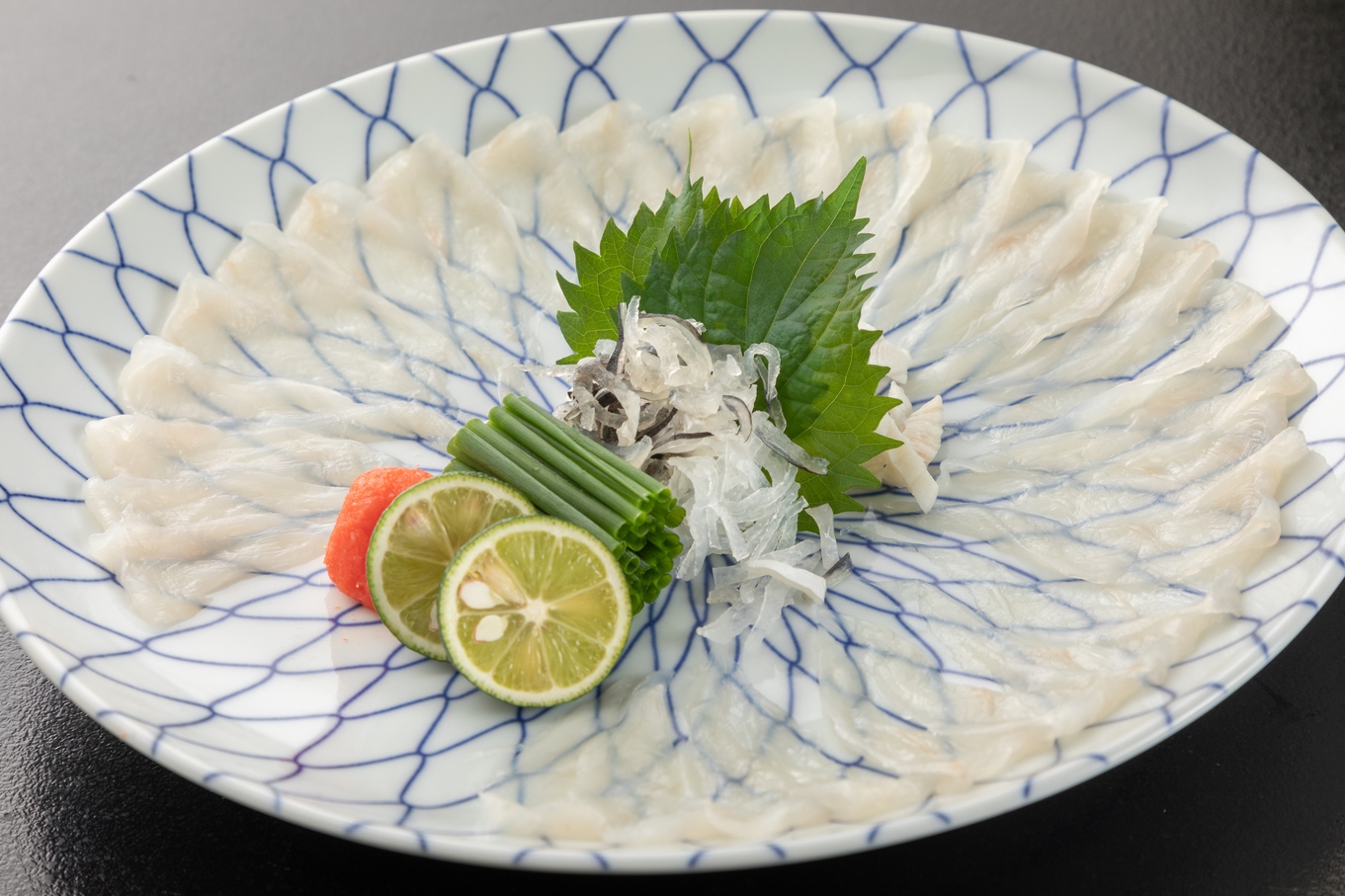 [秋冬旬の食旅]　遠州灘の天然トラフグづくしのご夕食プラン