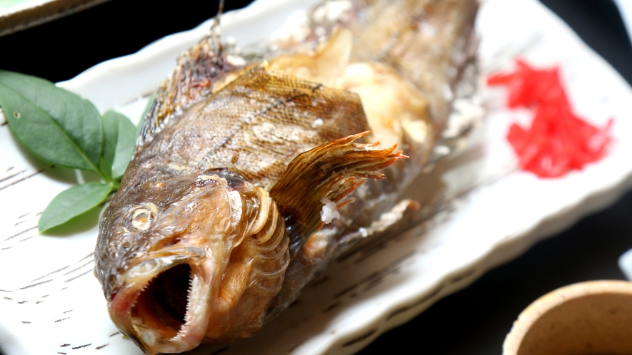 魚の定番の香ばしい味わいを味わえる焼魚の一例☆