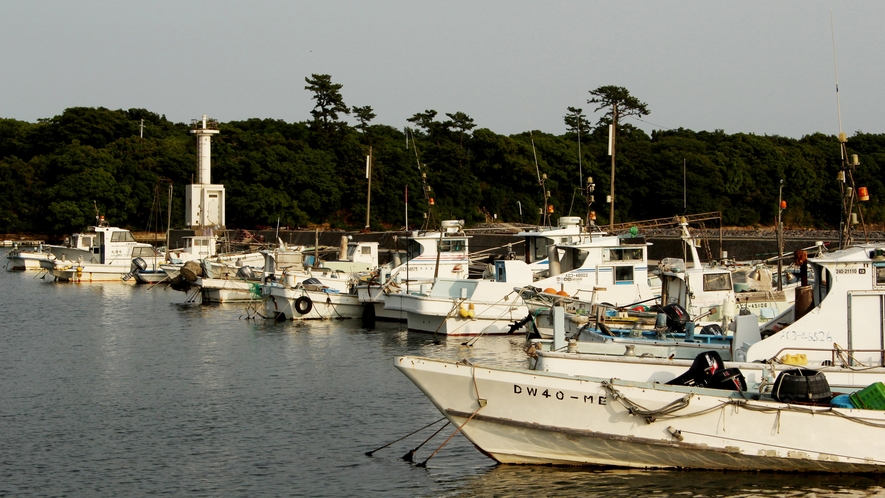 佐久島の港