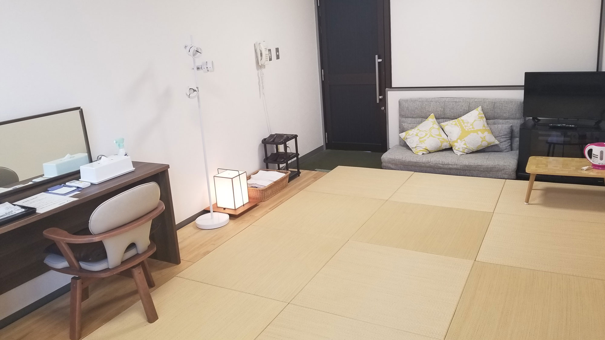 *訳あり和室（客室一例）