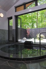 貸切風呂　めぐみの湯　（しのぶ）