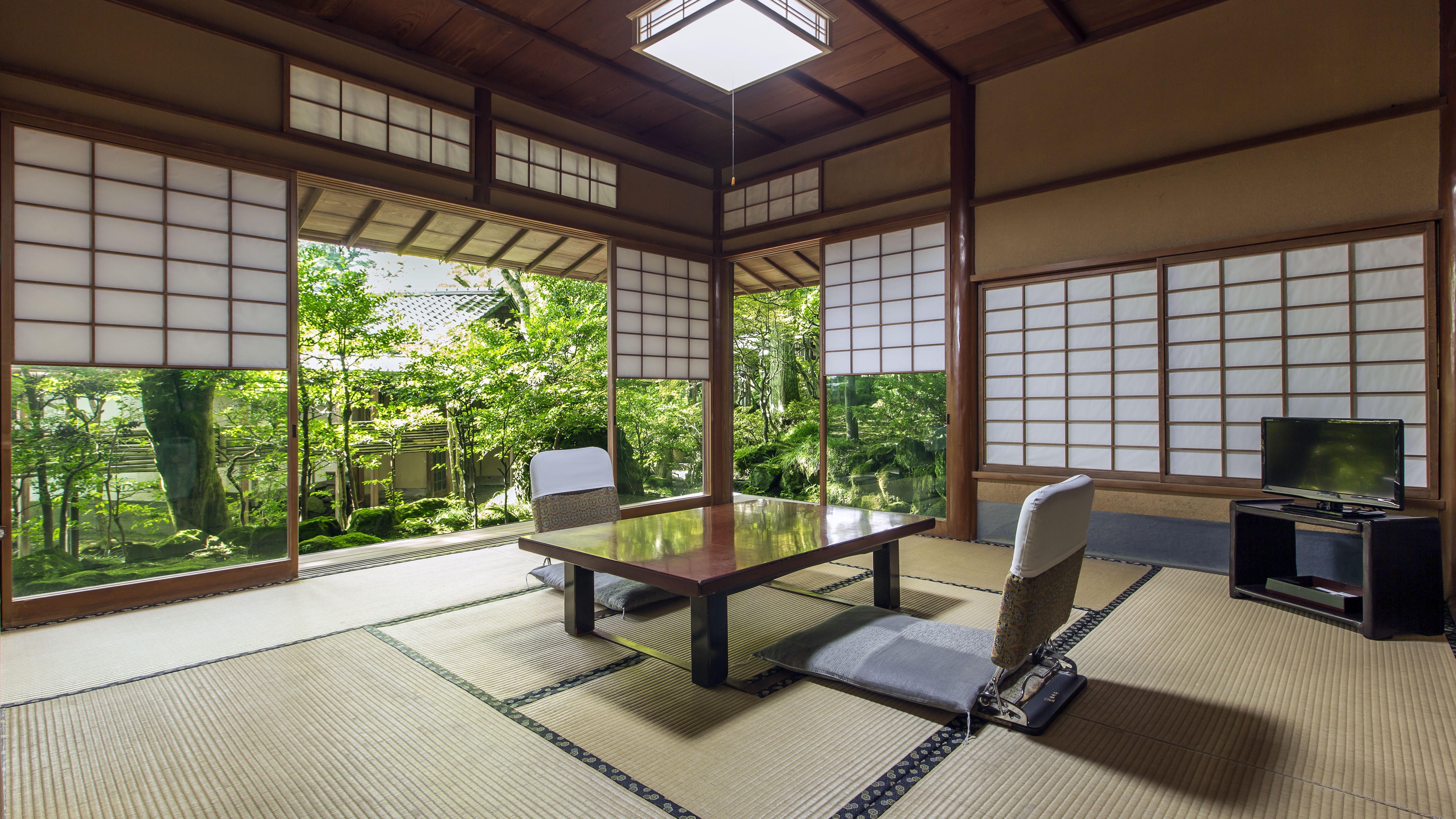 *お風呂なし/本館「月」【1～3名】