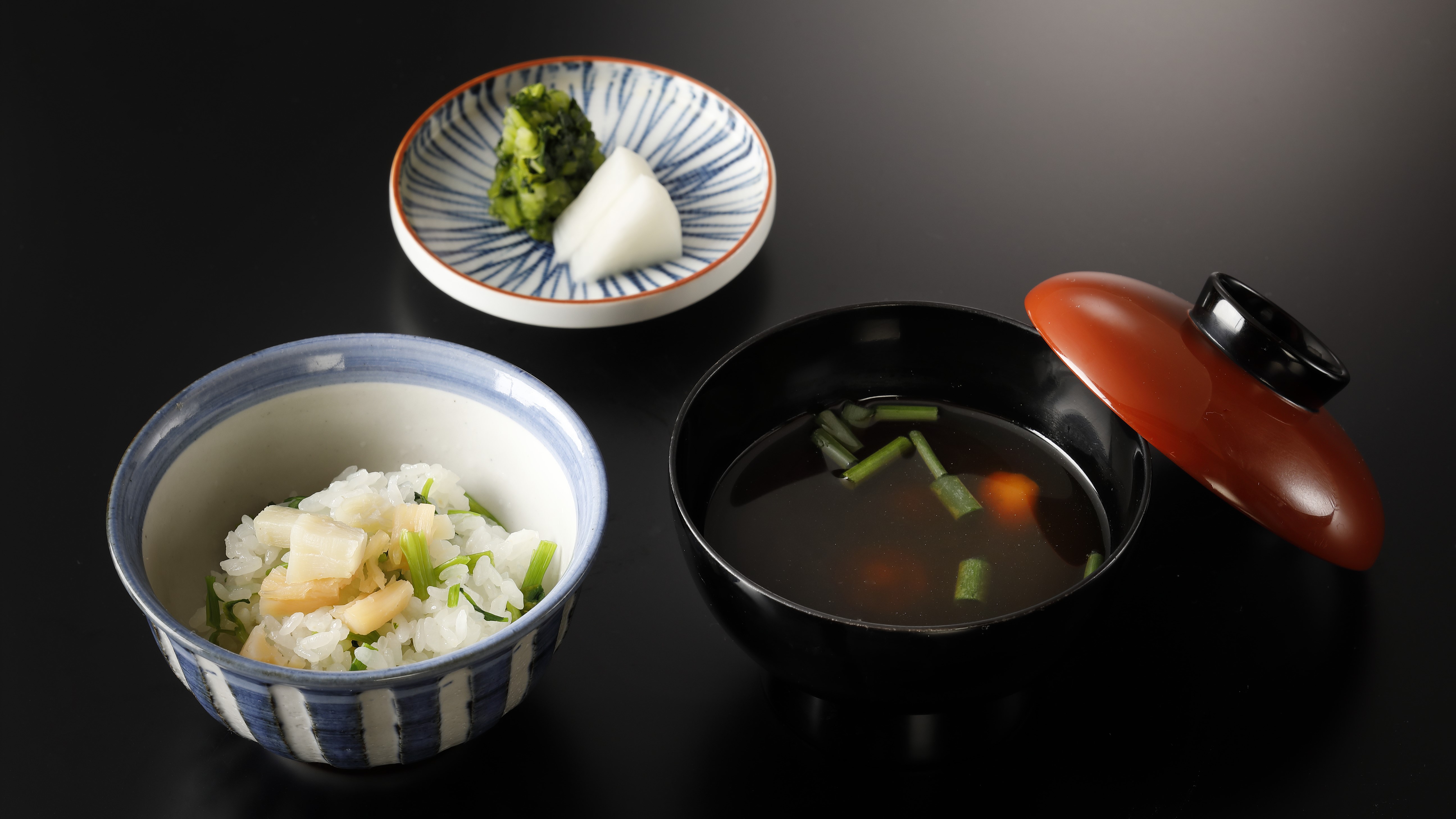 *夕食イメージ（春）