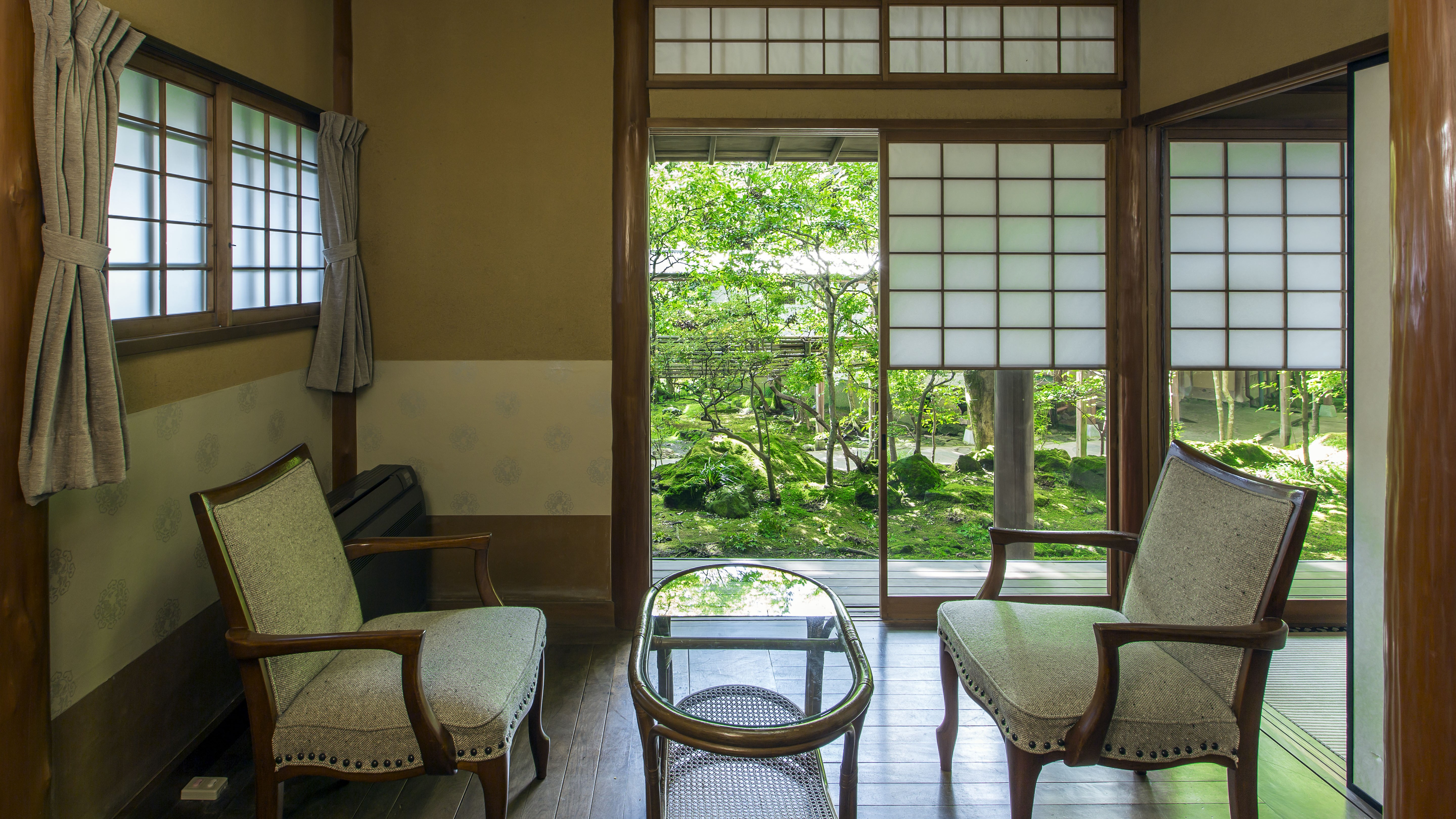 *お風呂なし/本館「月」【1～3名】