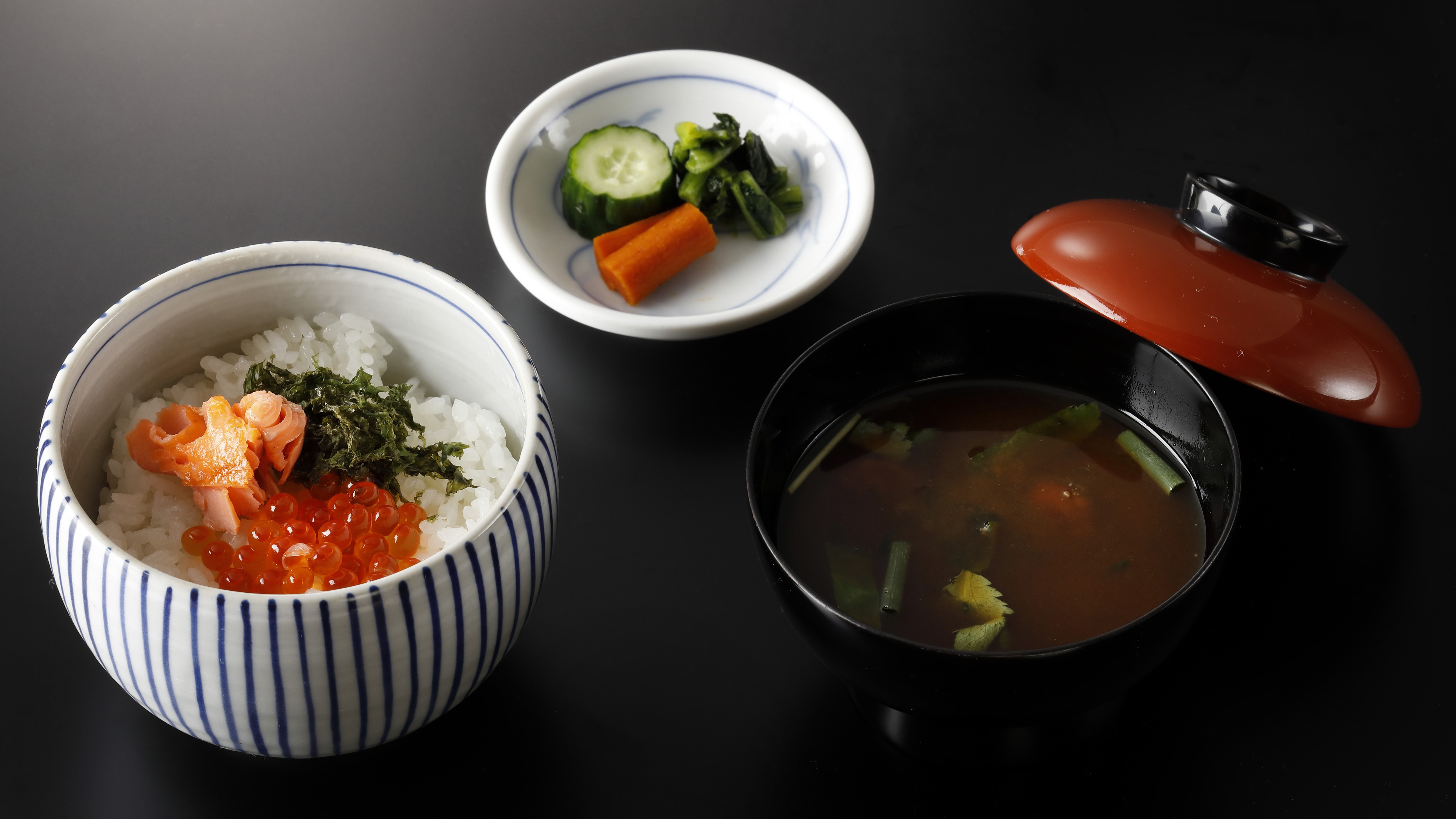 *夕食イメージ（冬）