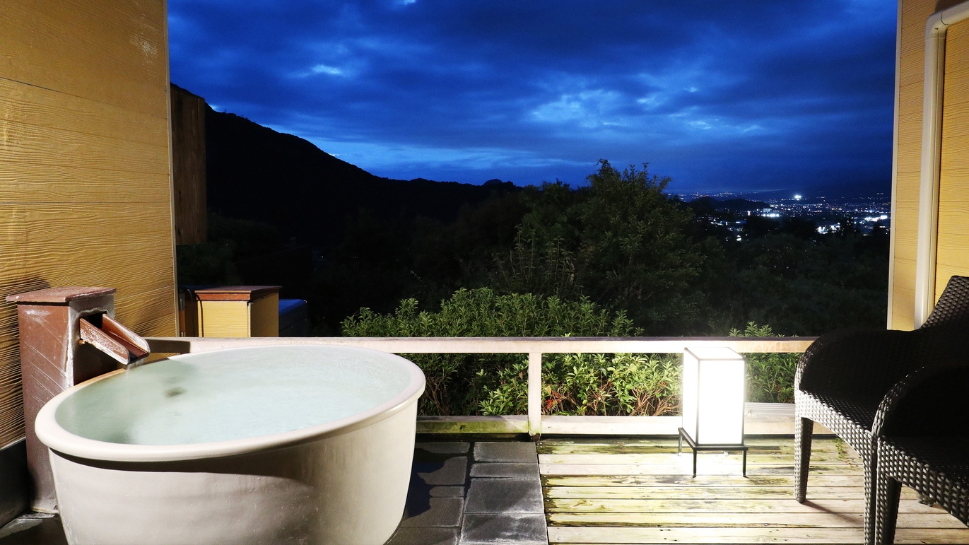 【室数限定】露天風呂付客室から富士山の絶景を堪能！1泊2食付きバイキングプラン