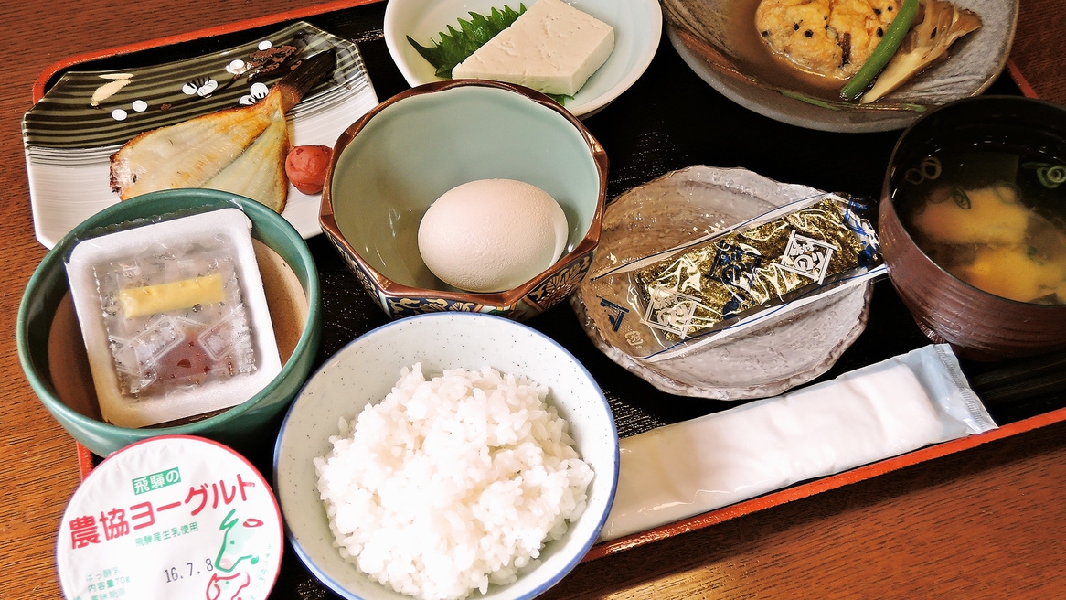 【朝食付き】五箇山の澄んだ水を使用した石豆腐など体に優しい朝食