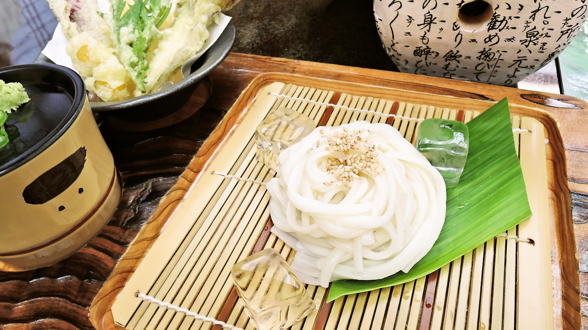 【二食付き】飛騨牛など地元の食材をふんだんに使った郷土料理を堪能