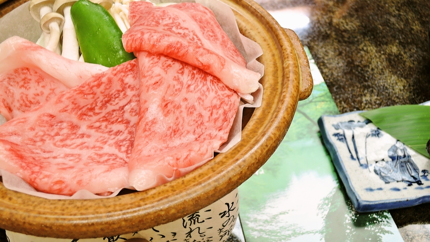 *【ご夕食一例】飛騨牛の陶板焼き