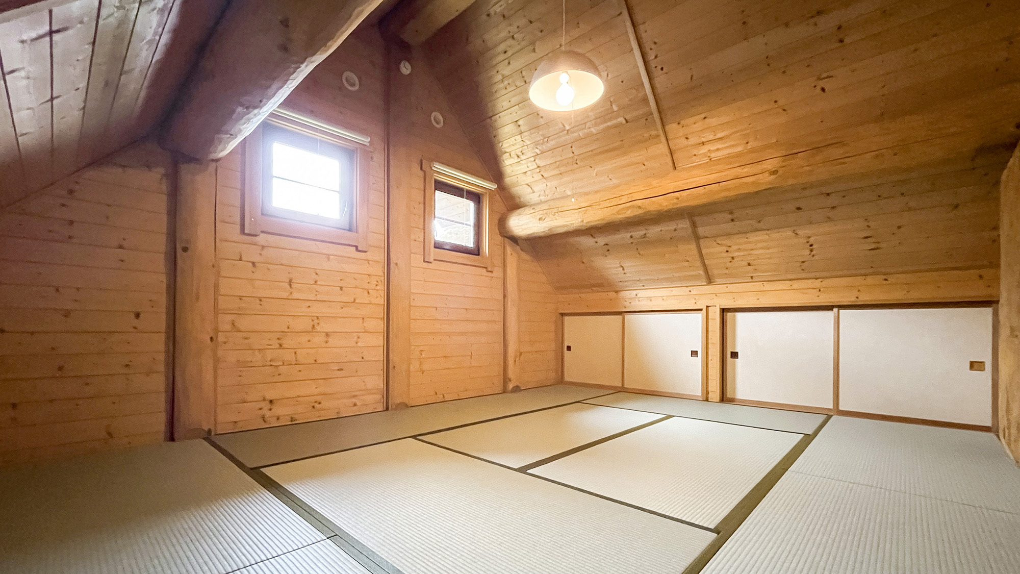 #ログハウス星空　和室タイプのログハウス。大人数のグループでの利用にピッタリです！