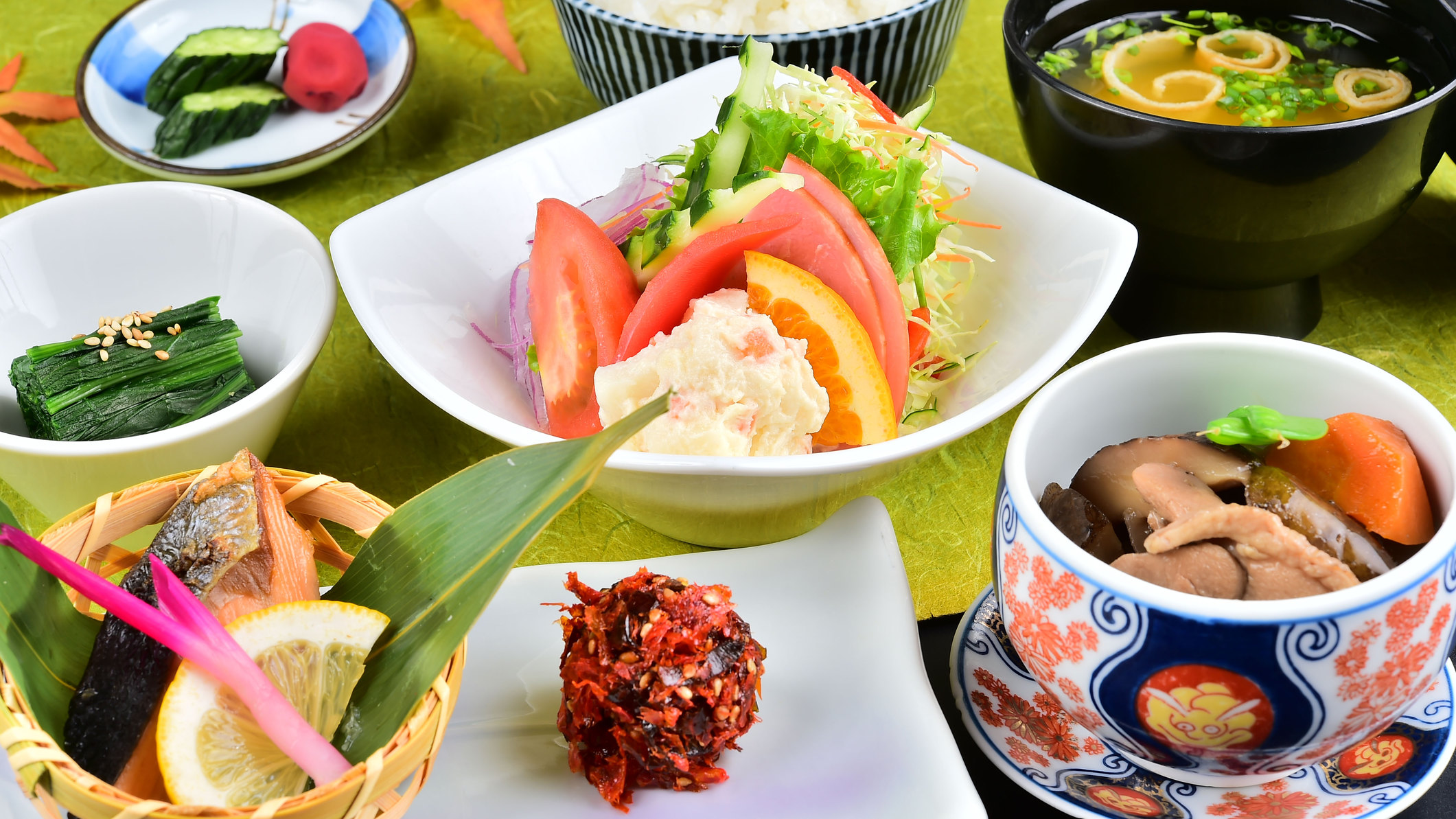 ☆【1泊朝食付】名物◆日替わり朝食≪みなと御膳≫