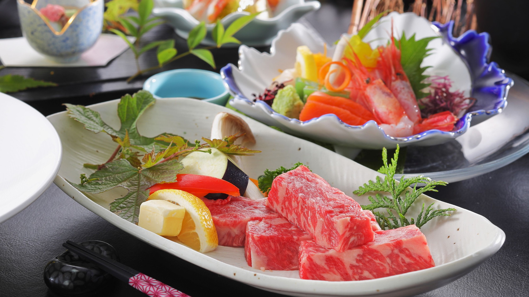 当館最高ランクの夕食「煌き会席」食事にこだわるグルメ旅に