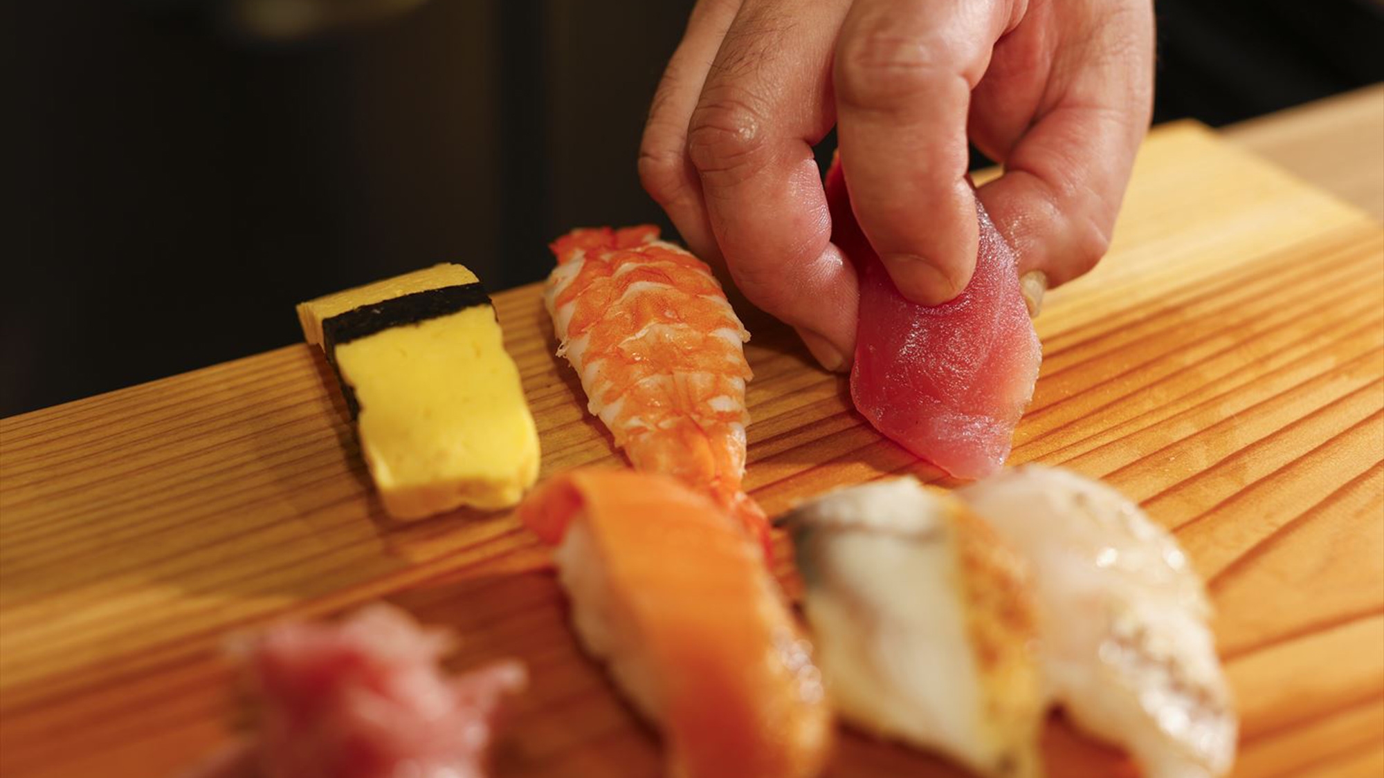 【感謝セール｜2食付‐バイキング】最大30％OFF！お寿司にスイーツ♪〜五感で楽しむごちそう劇場〜