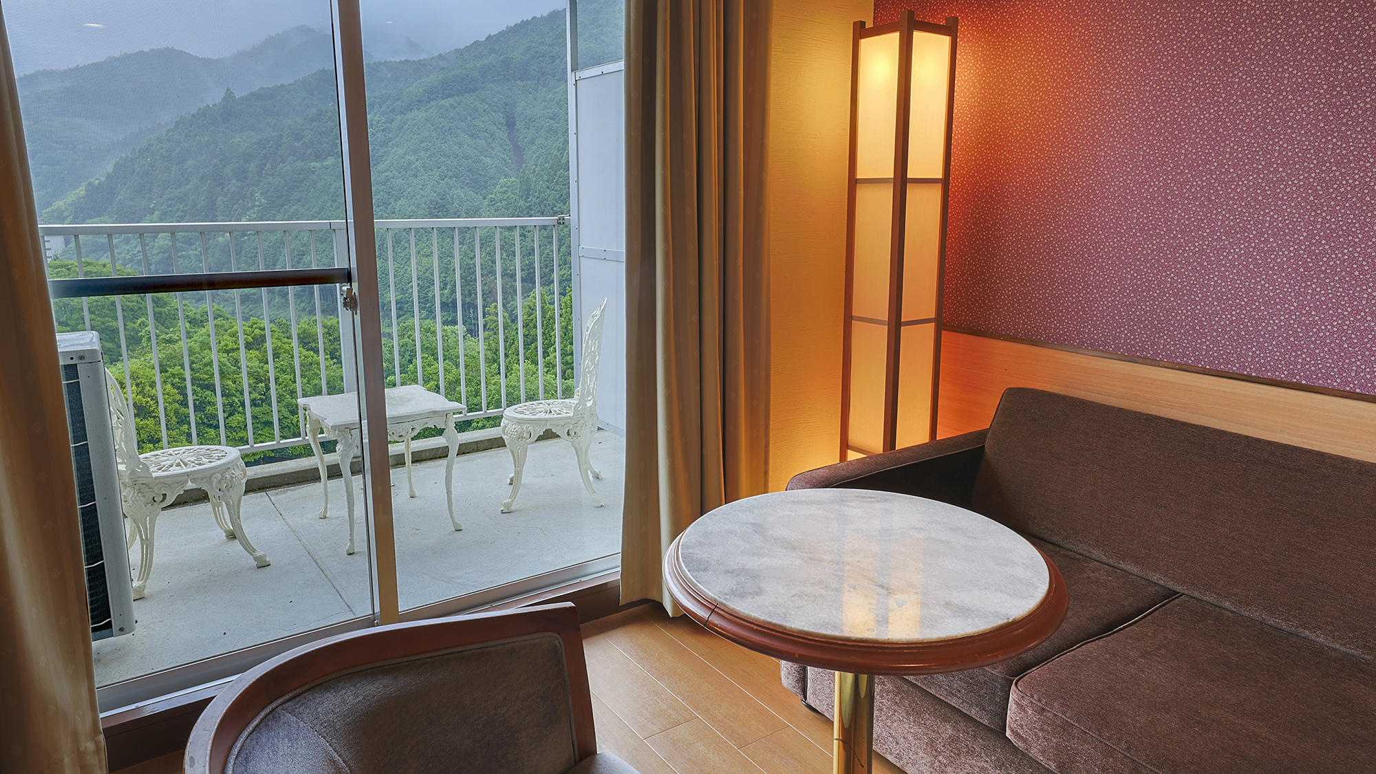 スタンダードツイン｜28平米