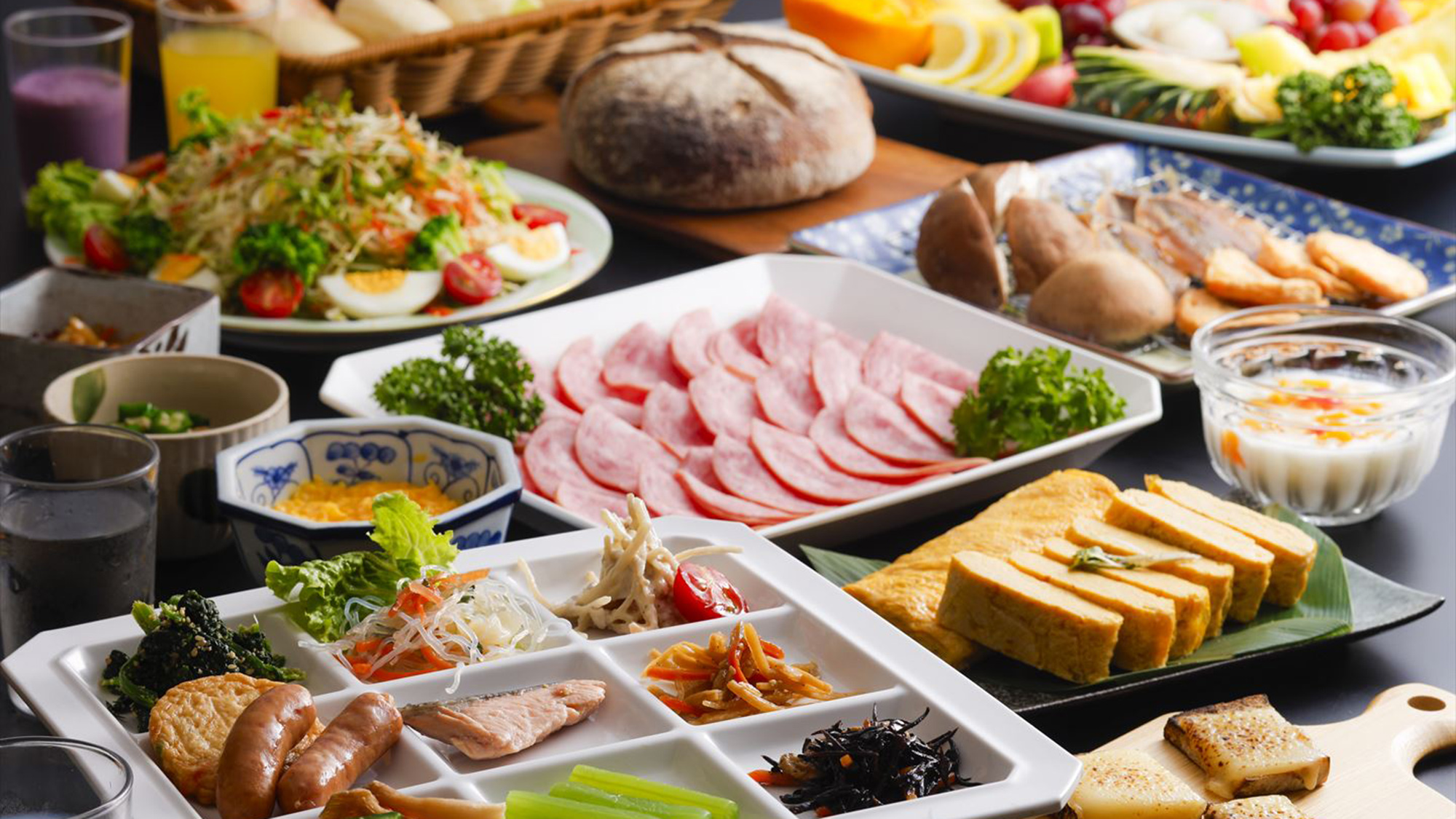 【朝のごちそうバイキング】