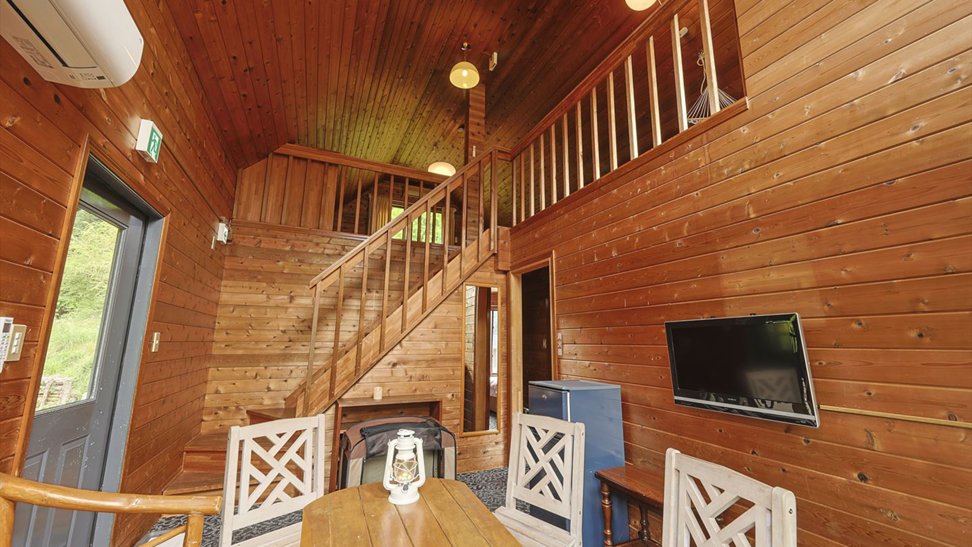 【ペットOK】コテージ｜3R＋ロフト・ジャグジー・ドッグラン