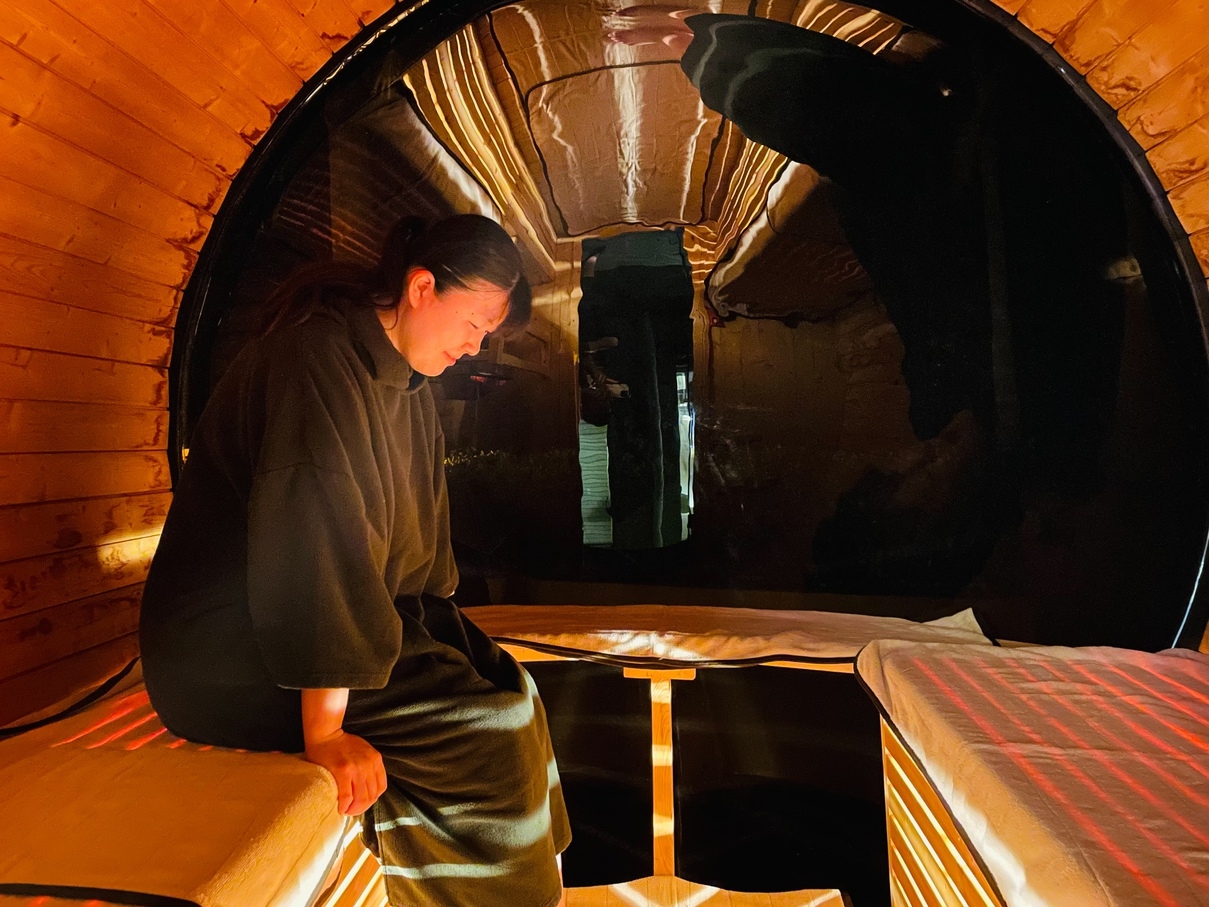 【1日1組限定】木のぬくもりと海風にととのう、サウナ付ステイ（夕朝食付）