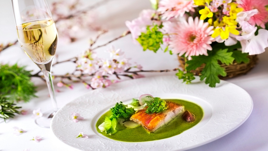 【フランス料理　モン・フレーブ】入学のお祝い、歓送迎会など特別な時を特別なディナーでどうぞ。