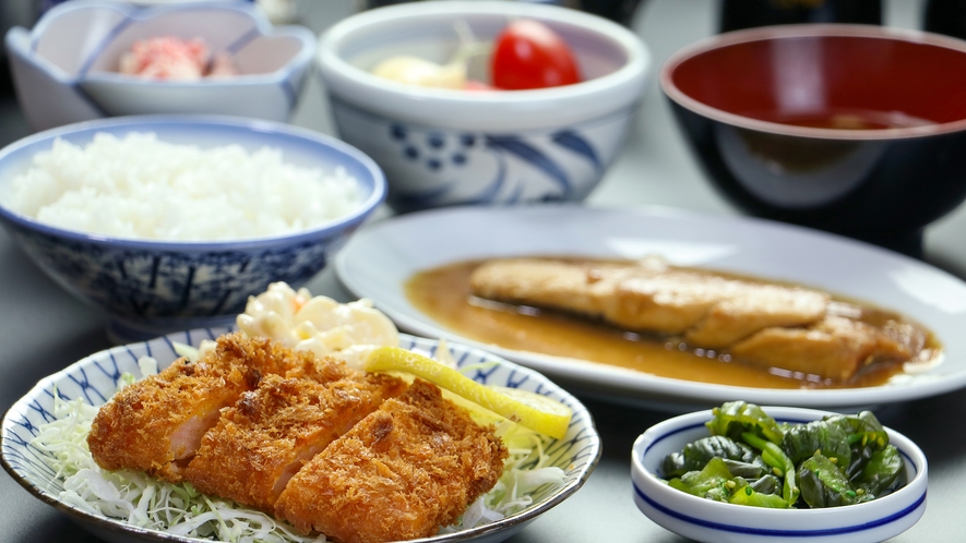 #メインのおかずと魚料理は定番メニュー