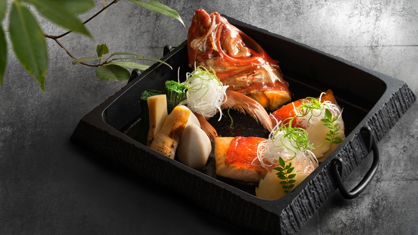 源泉力をめぐる全14種の湯旅と、南伊豆の生簀料理を愉しむ一夜【1泊2食】