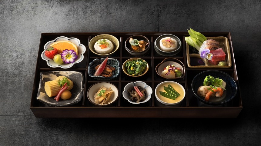 【開業記念】源泉の恵みと旬の生簀料理を味わう湯宿の寛ぎ【1泊2食】