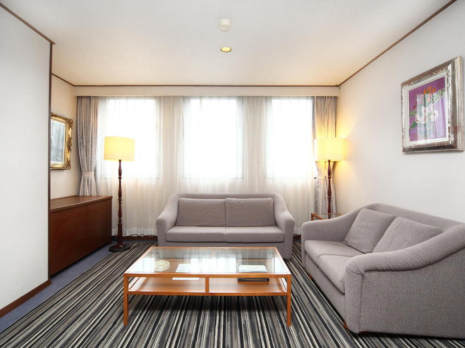 Executive Suite