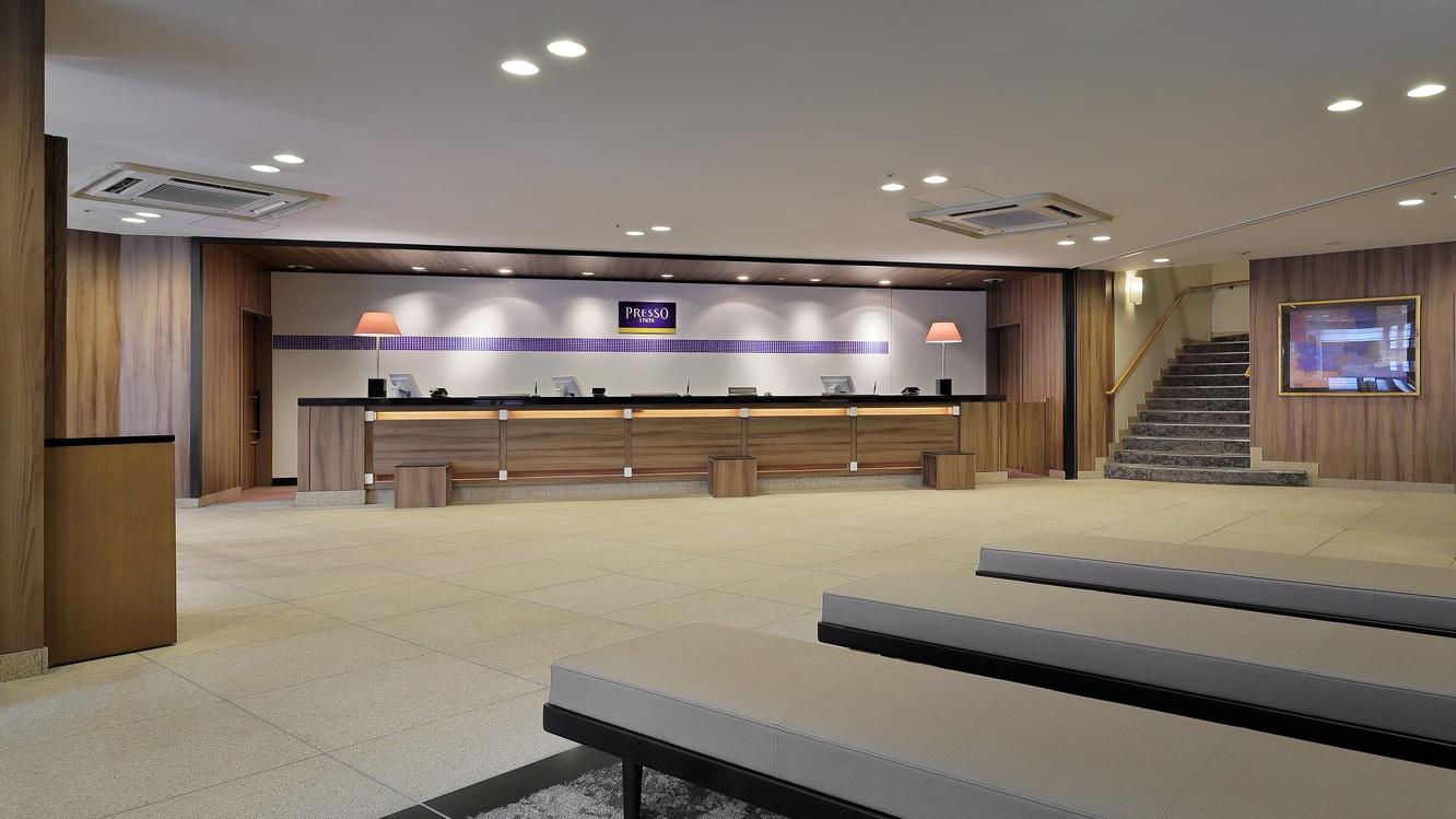 フロント・ロビー