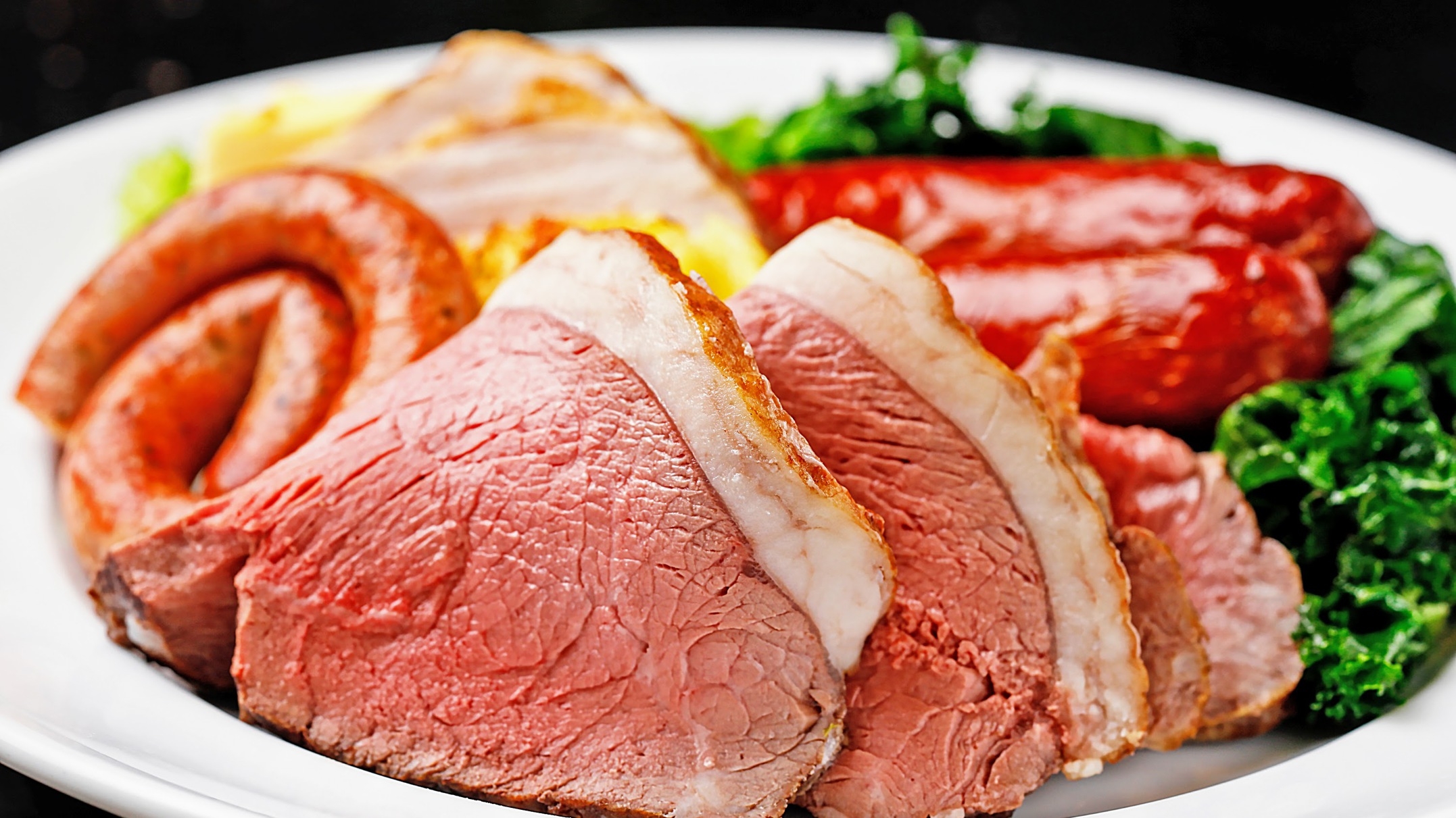 あつまれ肉派！お肉と海鮮＆サラダ＆スイーツも！？満腹間違いなしのシュラスコ18種食べ放題【朝夕2食】