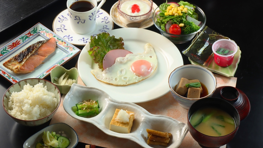 ◆【料理】新鮮な地場産食材をたくさん使用し体にやさしい朝食の一例
