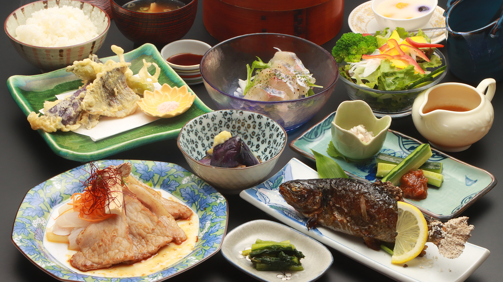 【料理】 夕食　ライトコース　一例