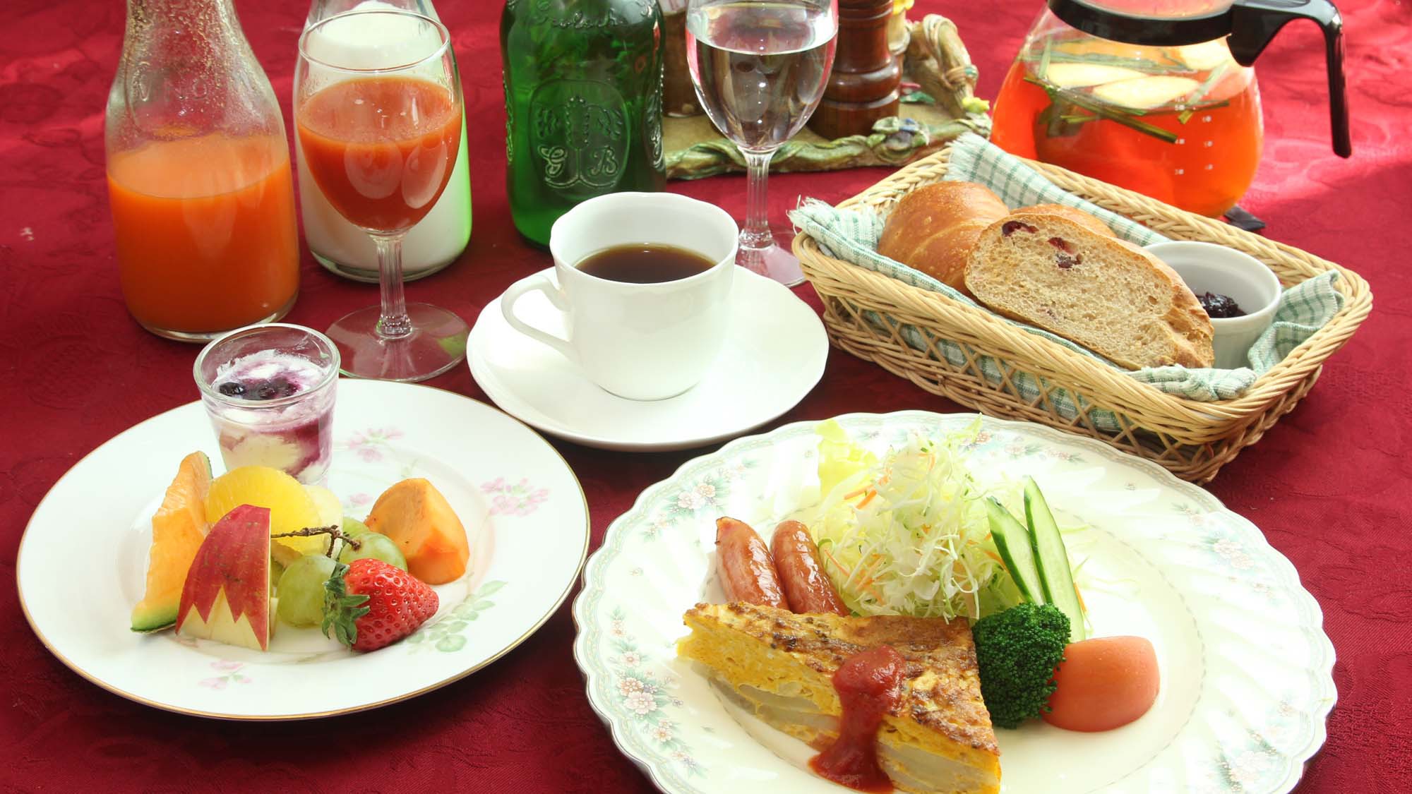 ★スイートルーム★メインは地元ブランド『あか牛（もも肉）』！妥協なしの料理を堪能する★創作コース料理