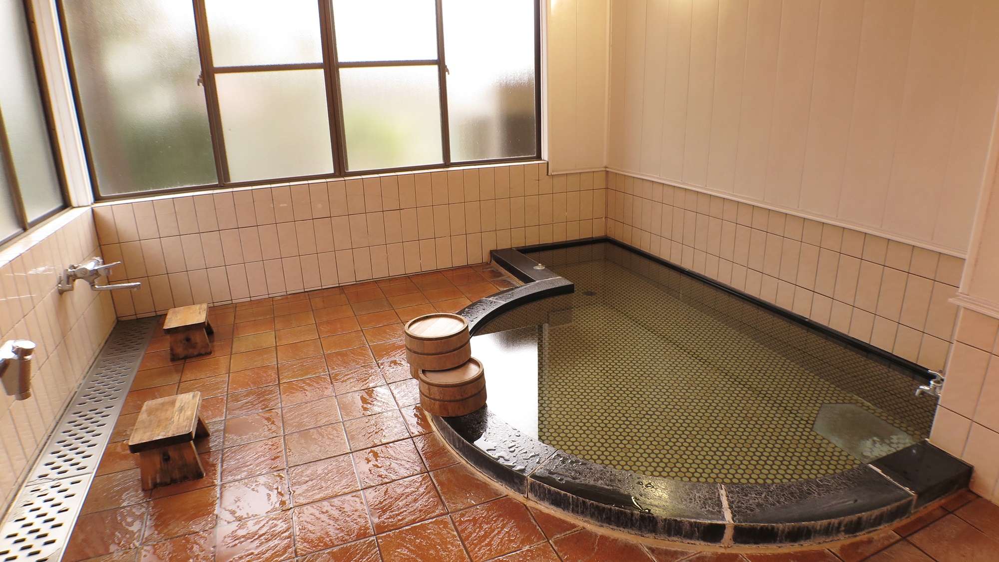 *【お風呂】お部屋毎の貸切風呂24時間入浴可（清掃時除く）。大人5名様でもゆったりご利用いただけます