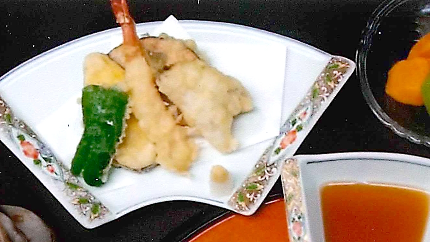 *【ご夕食一例】天ぷら（南瓜・さつま芋・海老・キス・ピーマンなど）
