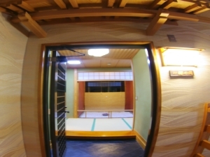 ２０１　１５＋６内湯付き　玄関