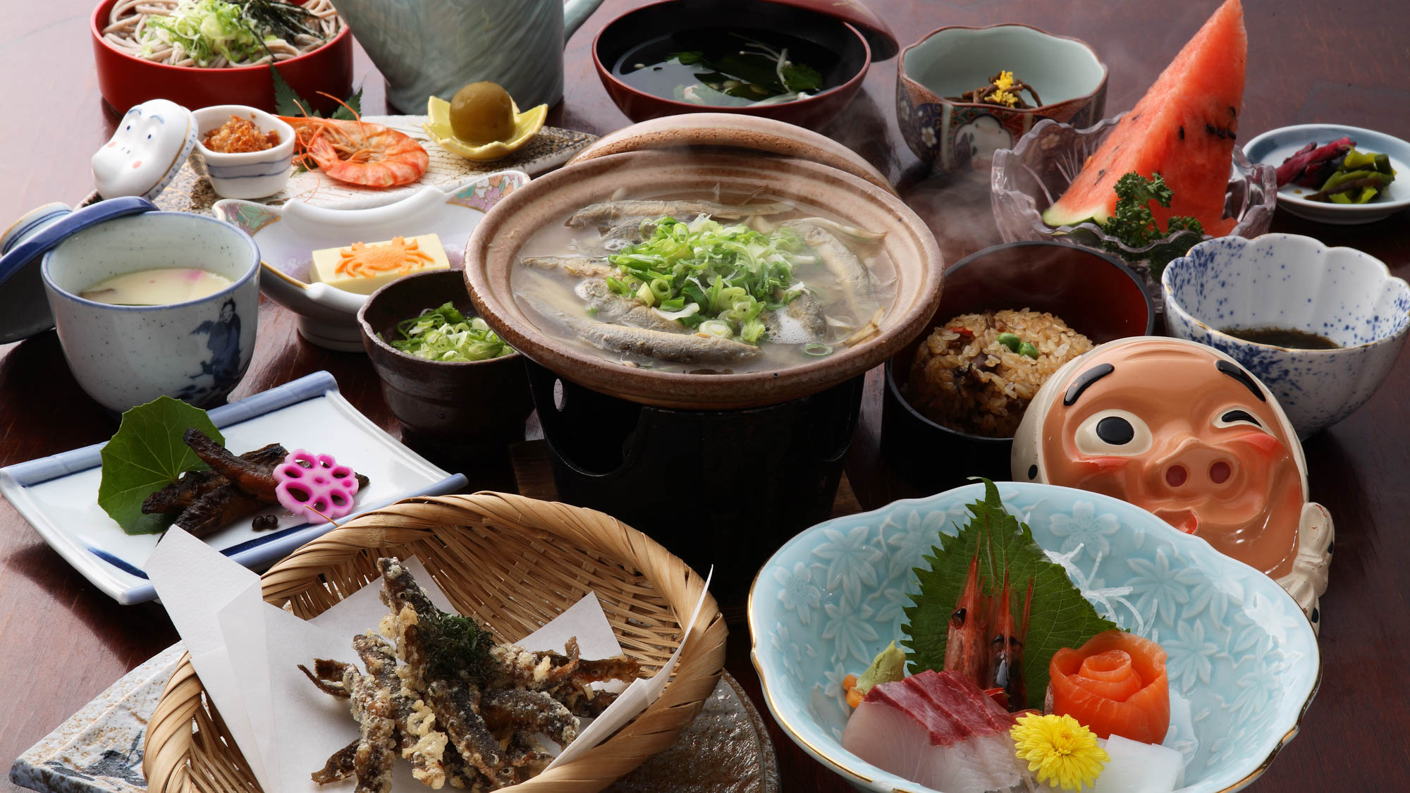 【ご夕食例】どじょう料理♪栄養以外にも美容に最適なコラーゲンやコンドロイチン硫酸等も含まれています。