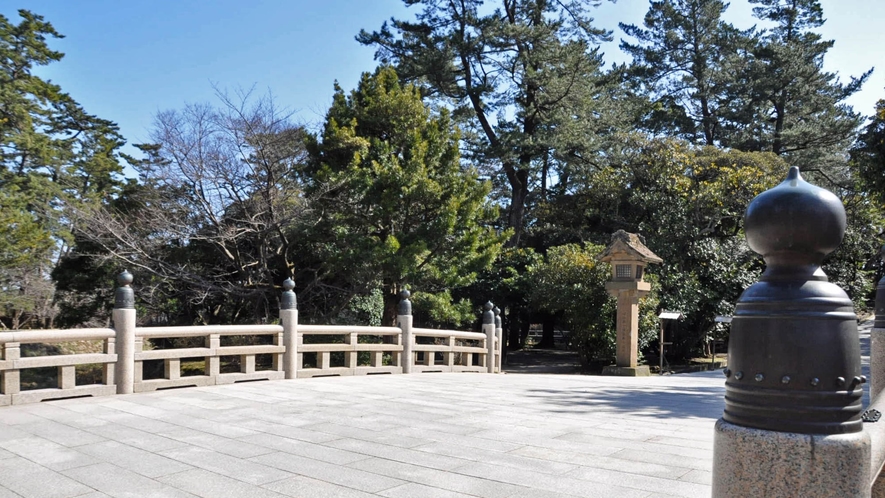 *【出雲大社】出雲大社御本殿は、現在も神社建築の中では日本一を誇ります。