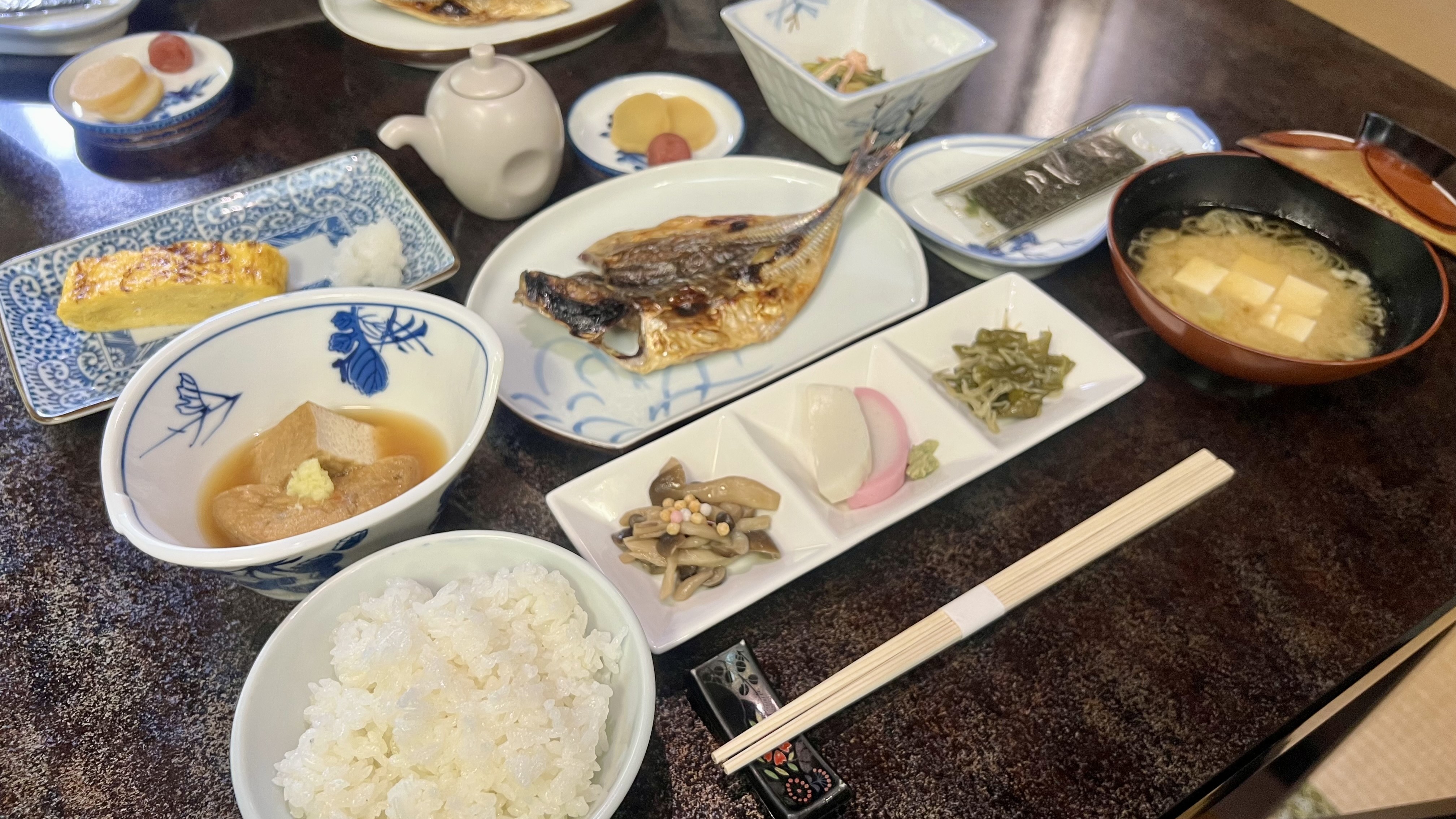 □朝食一例（※仕入れや季節によってメニューが変動します）