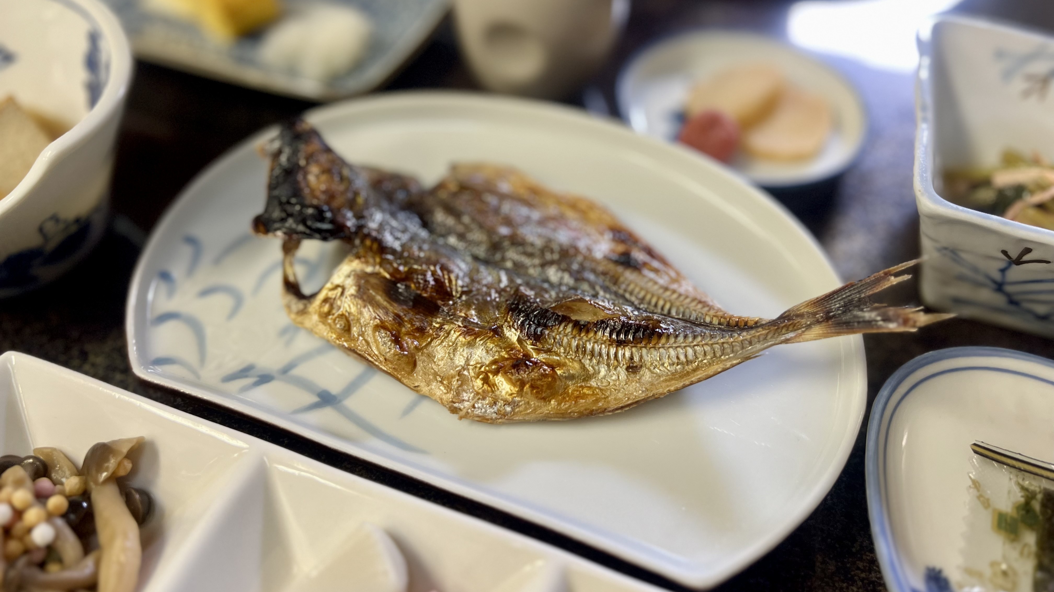 □朝食　お魚一例（※仕入れや季節によってメニューが変動します）