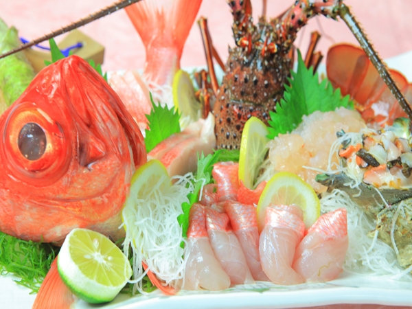 【館内すべてペットと一緒】【超豪華】プリプリ伊勢海老のお造りとフライと金目鯛のしゃぶしゃぶプラン