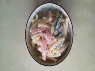 【朝食】日替わりメニュー和洋食・マカロニサラダ