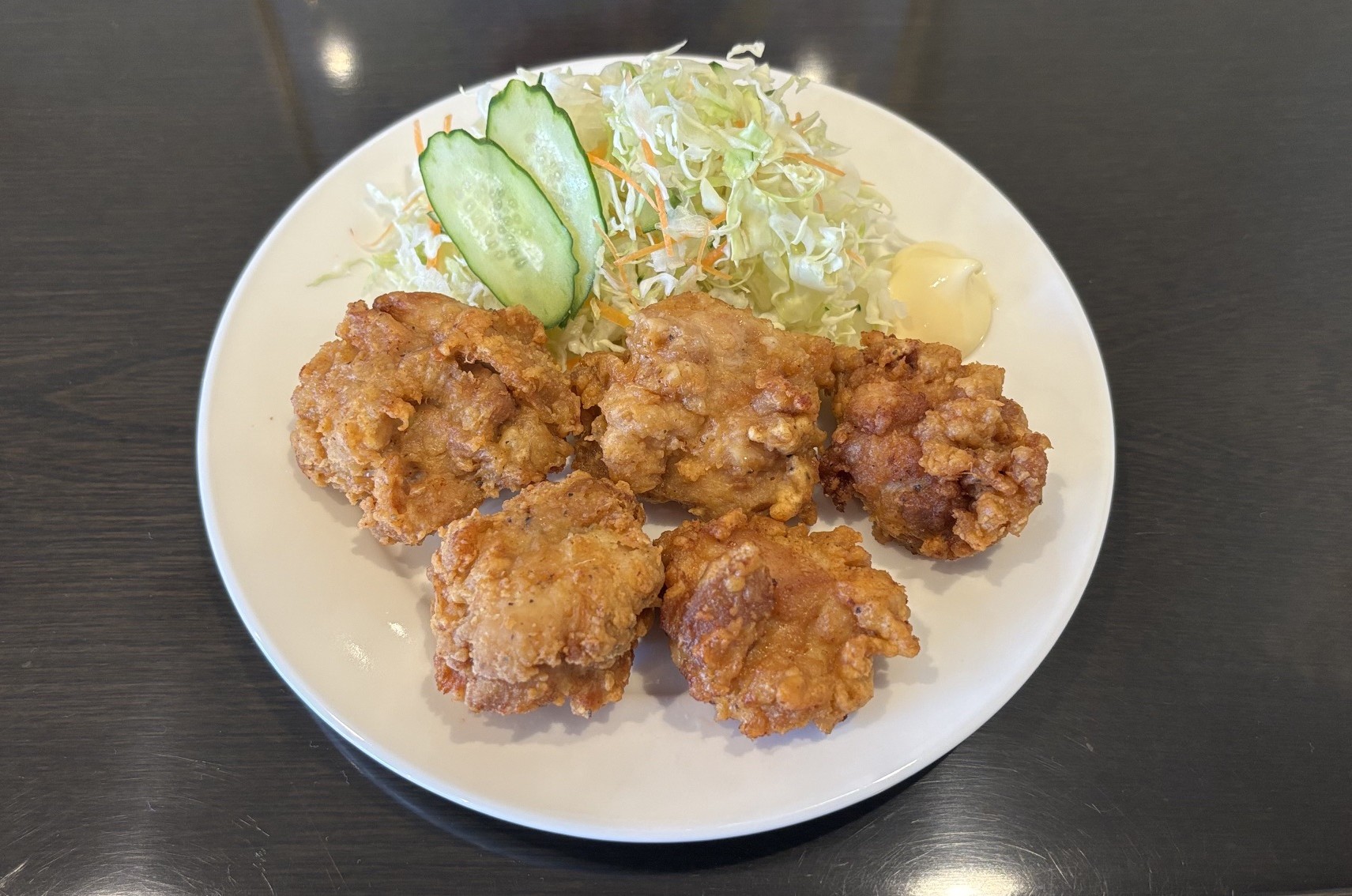 【朝食・和食】から揚げ