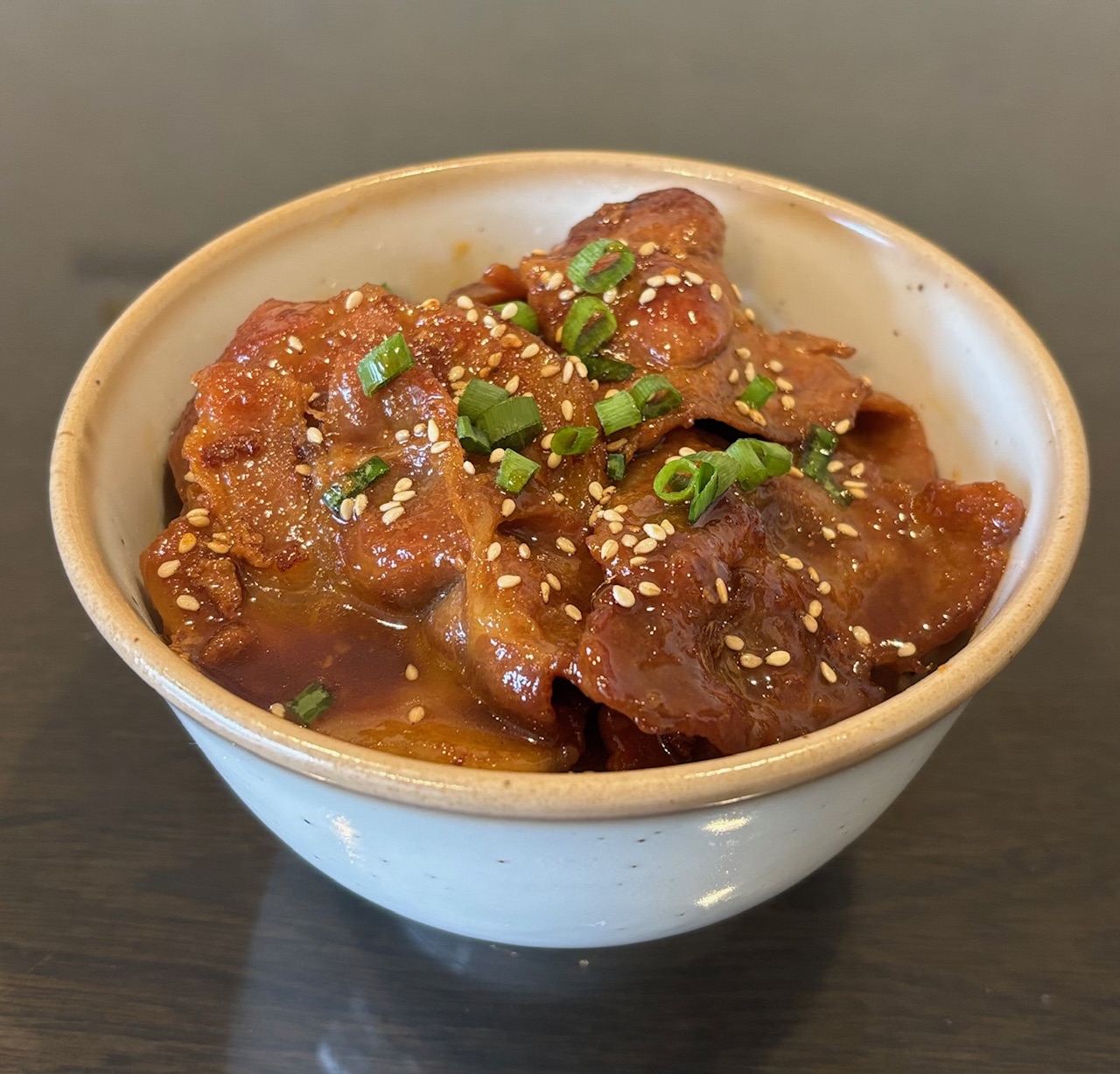 【朝食・和食】ポーク丼
