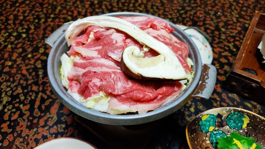*夕食一例（松茸）／すき焼き＆松茸が味わえる夢のセット！
