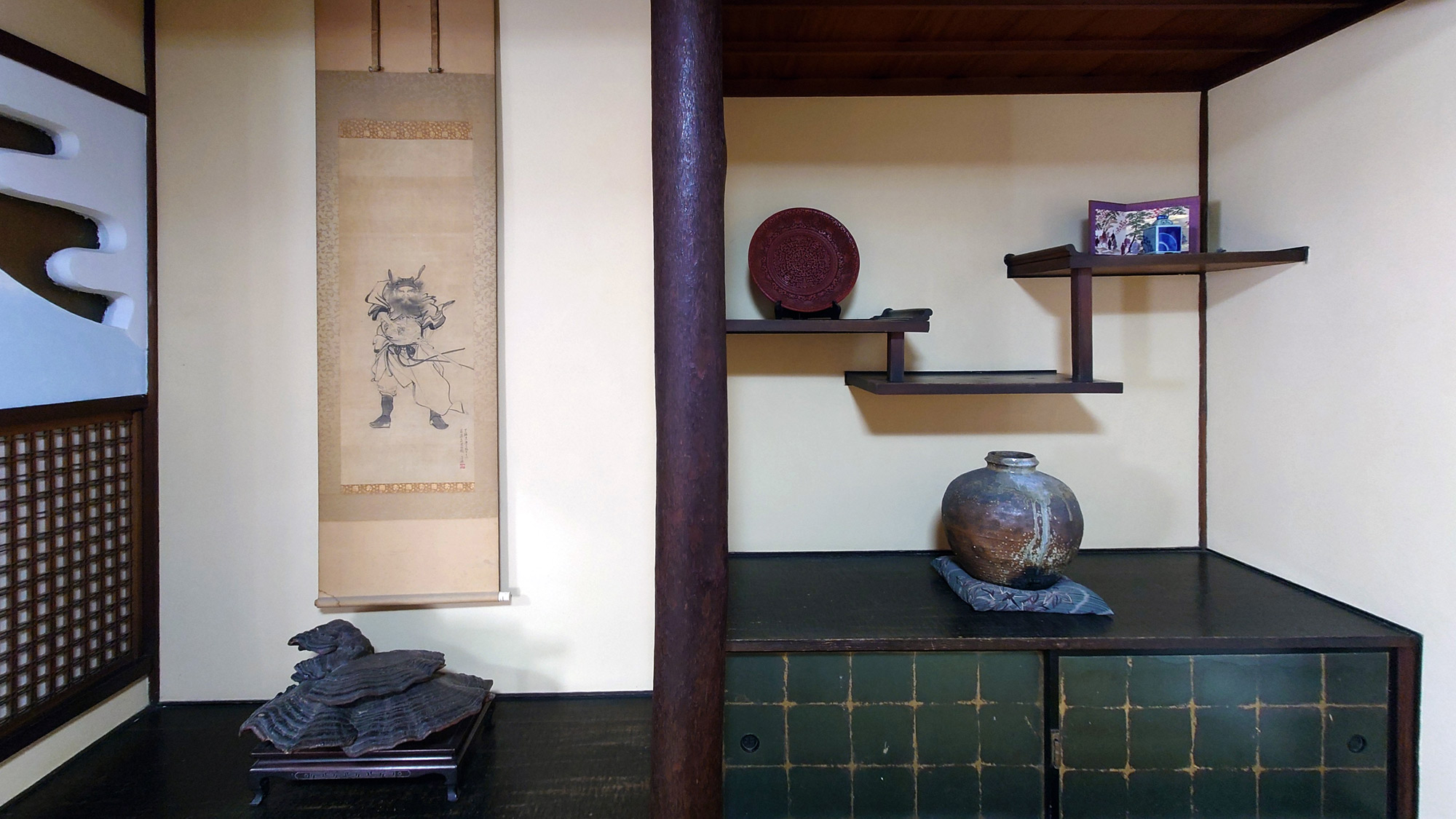 【乃木大将の間（14畳禁煙2階鍵付）】寛ぎの間の床の間